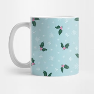 Christmas pattern with holly berry and snowflakes Mug